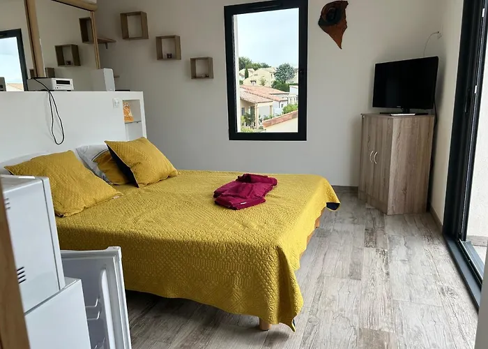 Le Petit Versaille Habitación en casa particular *